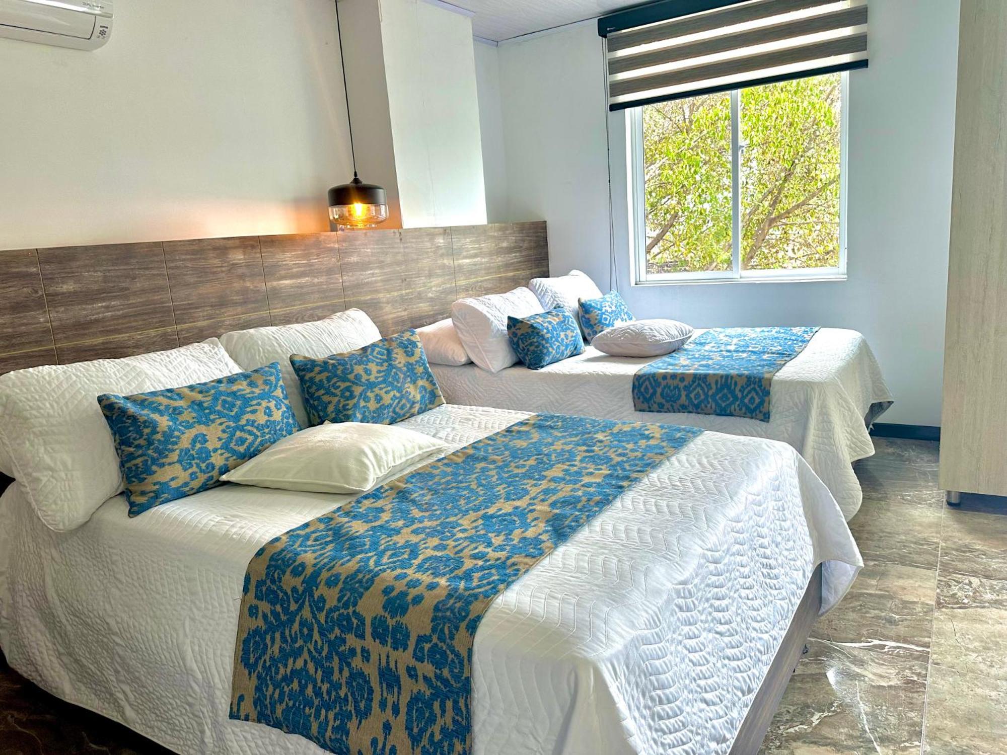 Hotel Los Maderos Калі Екстер'єр фото