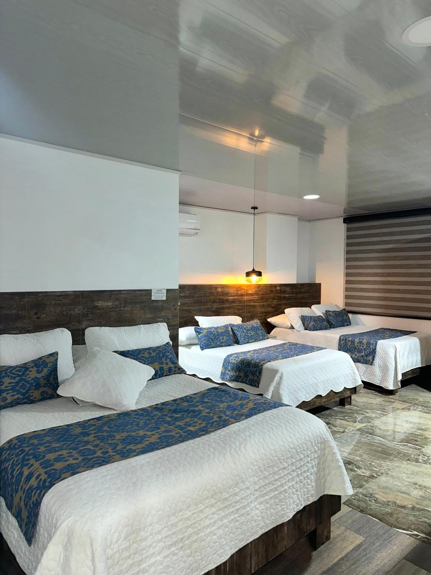 Hotel Los Maderos Калі Екстер'єр фото